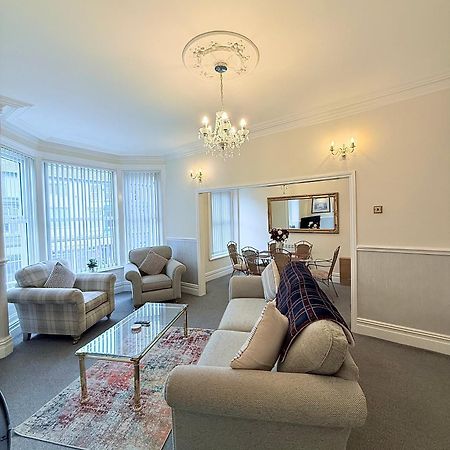 Large Luxury Apartment Blackpool Buitenkant foto