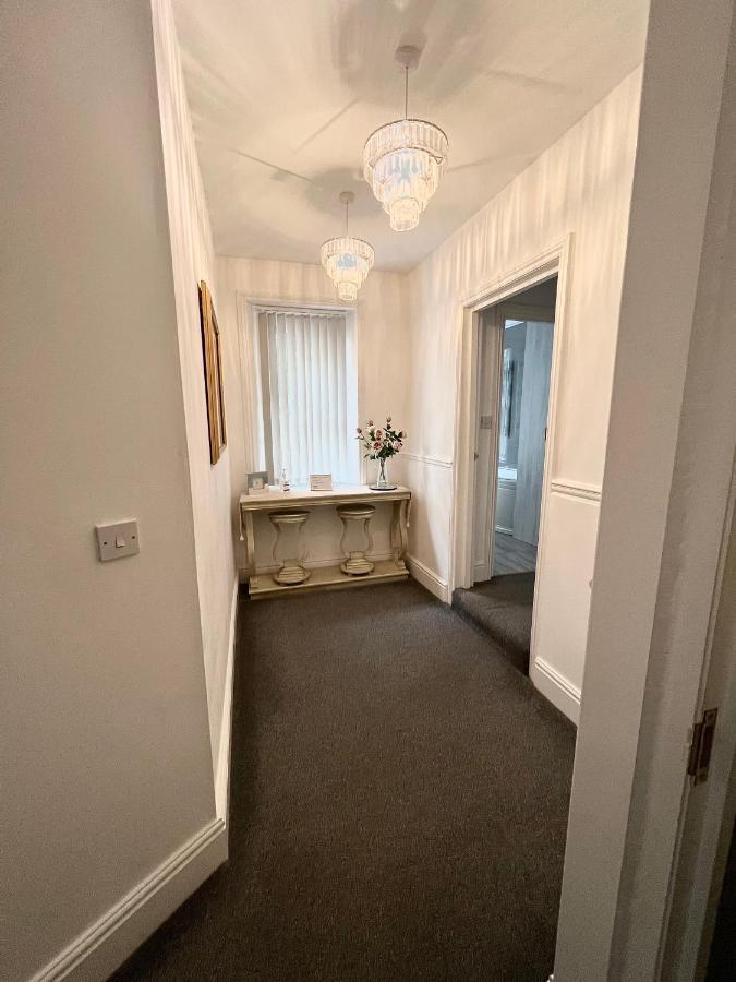 Large Luxury Apartment Blackpool Buitenkant foto